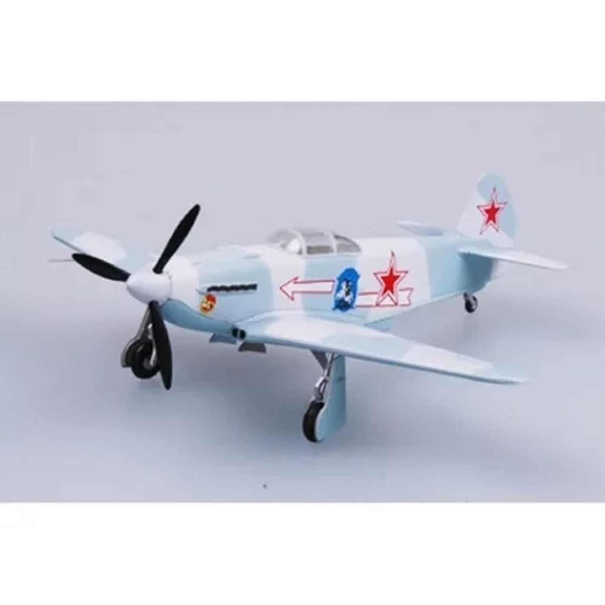 GENERICO - EASY 37226 172 YAK 3 303 FIGHTER AVIATION DIVISION 1945