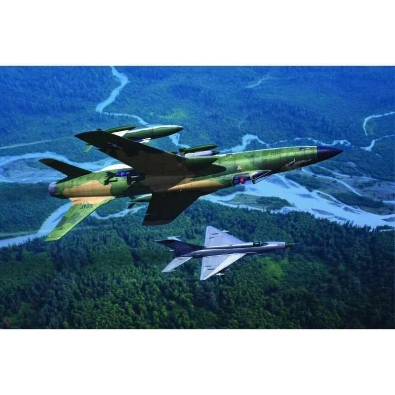 GENERICO - HOBBYBOSS 80332 F 105 D THUNDERCHIEF 1-48