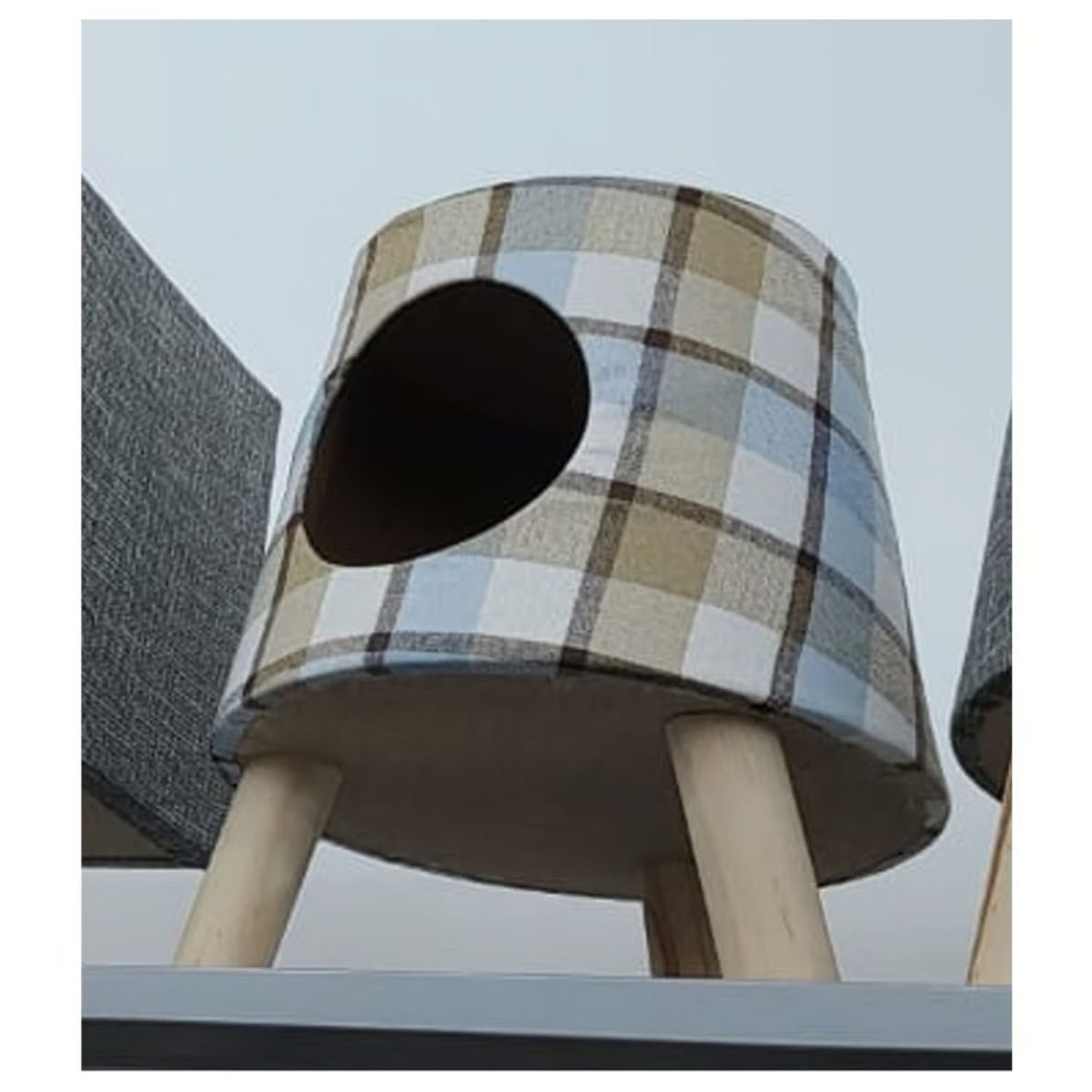 GENERICO - Cueva Para Gatos Vintage Con Patas De Madera Diseño Cuadros