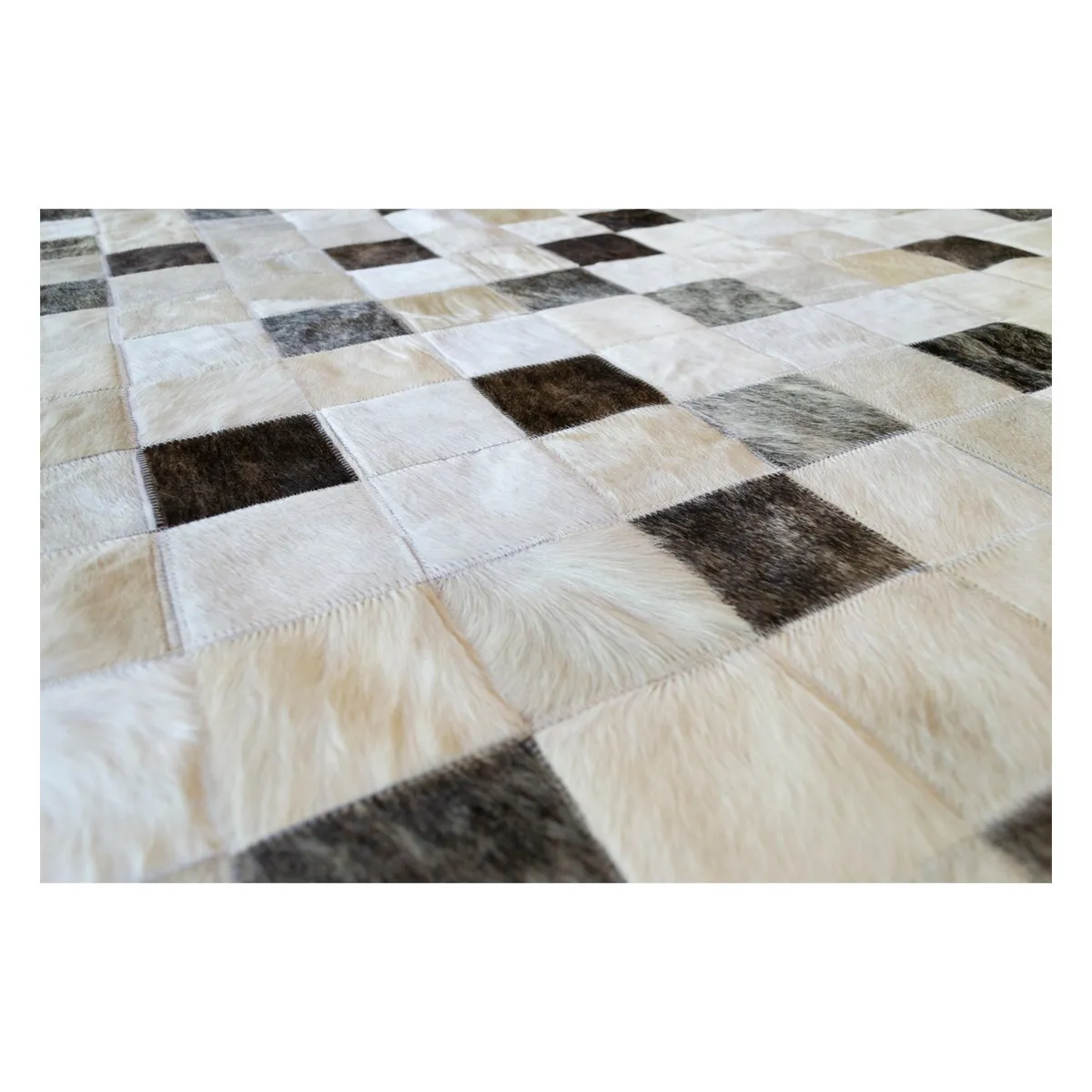 MOO HOGAR - Alfombra Cuero Natural 160 X 230cm Diseño 10 X 10 cm