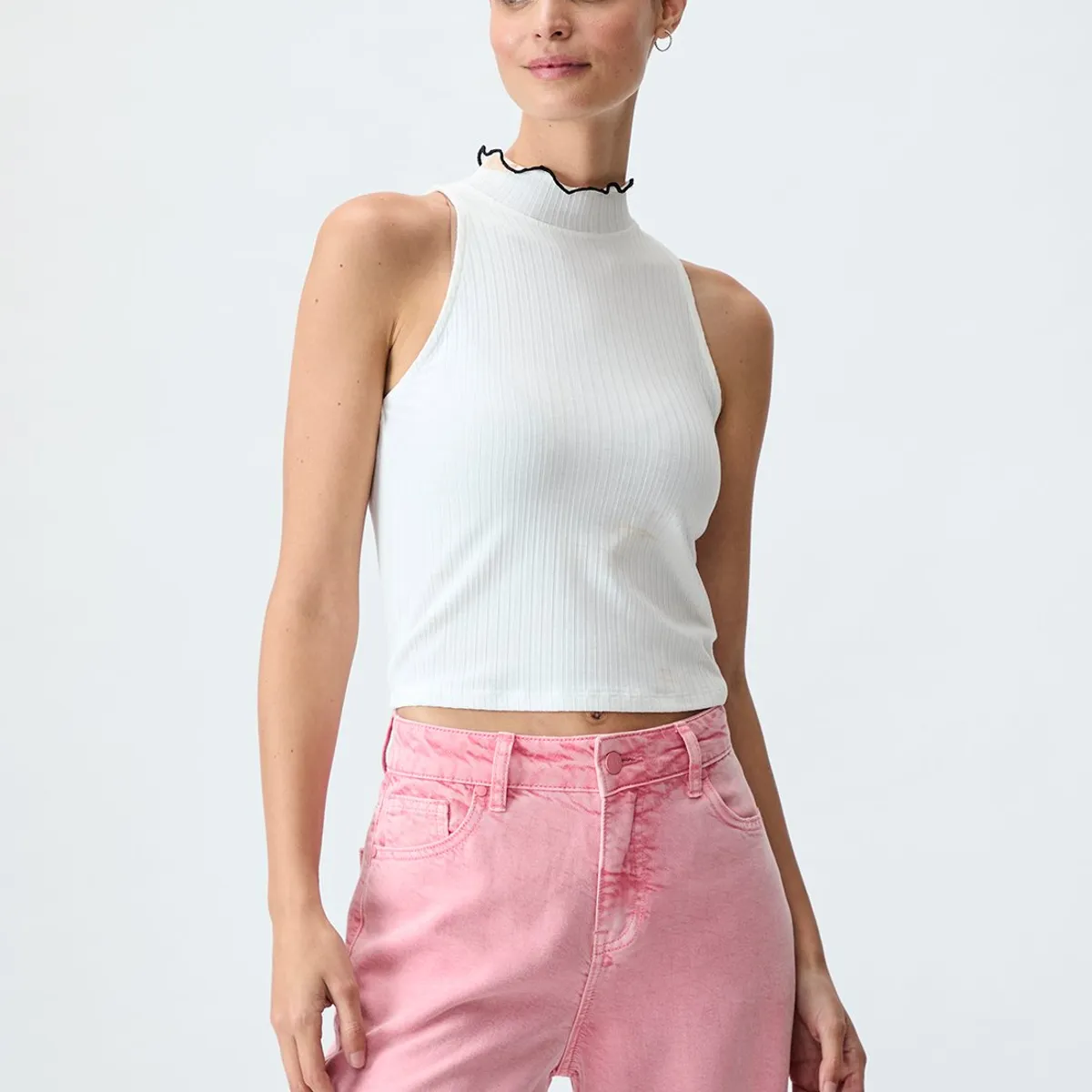 IO - Polera Sin Mangas Crudo Mujer Io