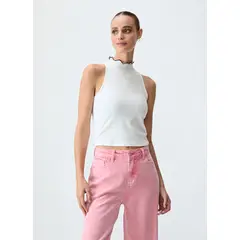 IO - Polera Sin Mangas Crudo Mujer