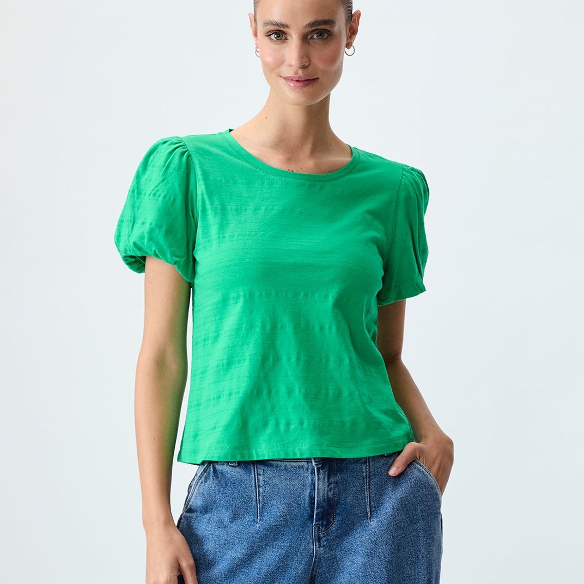 IO - Polera Manga Corta Verde Musgo Mujer Io