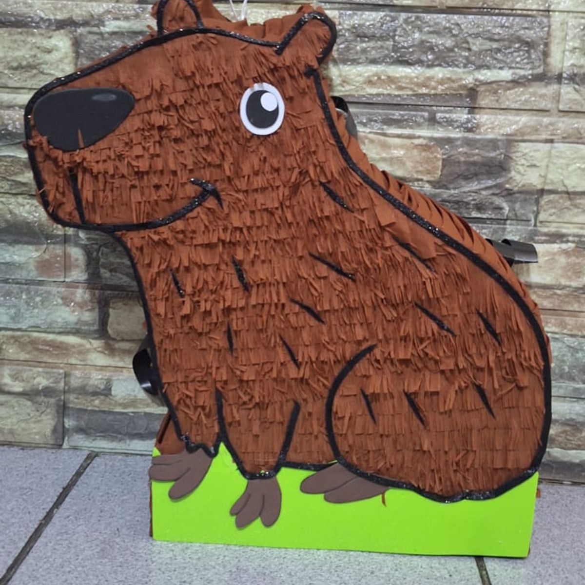 GENERICO - Piñata capibara de 50cm