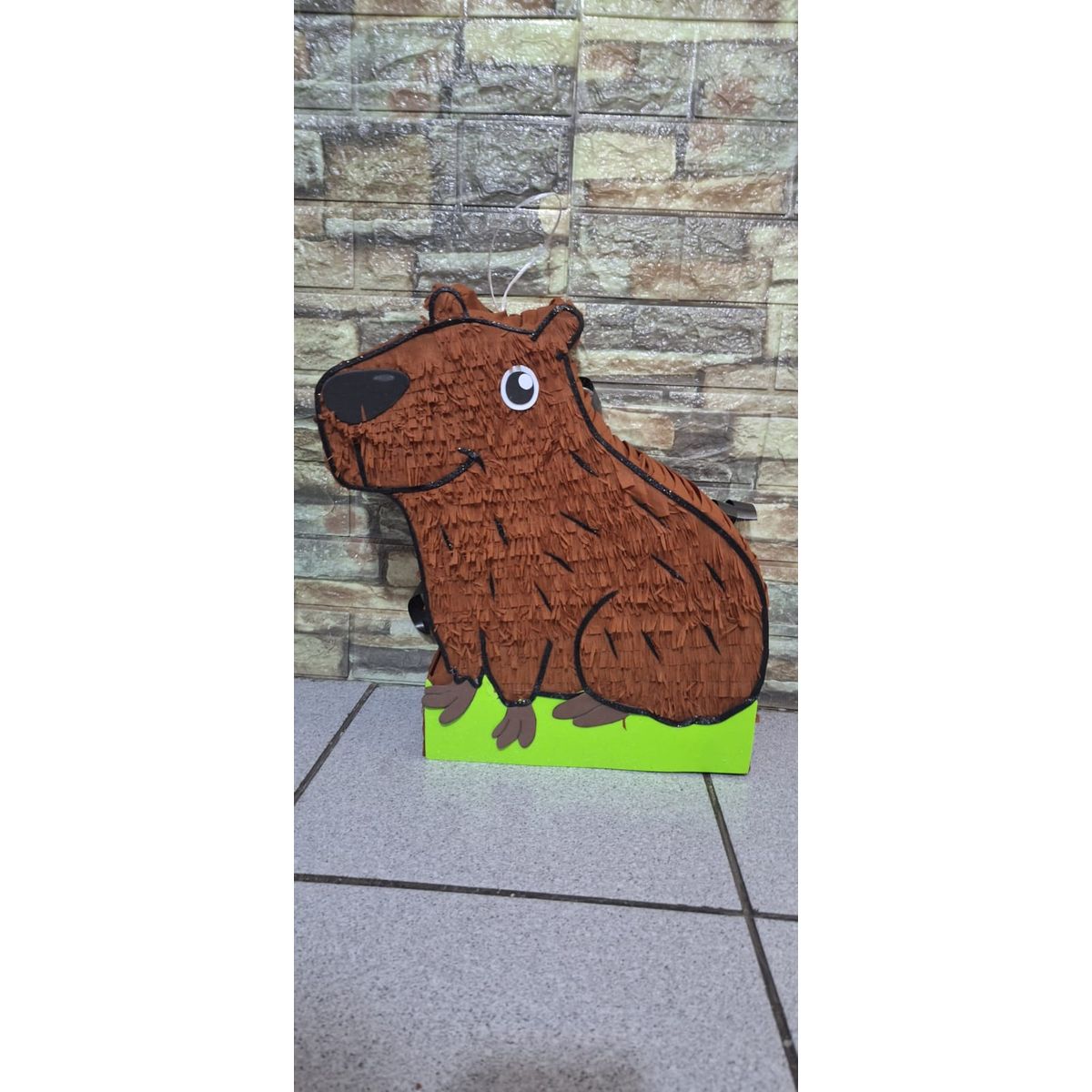 GENERICO - Piñata capibara de 50cm