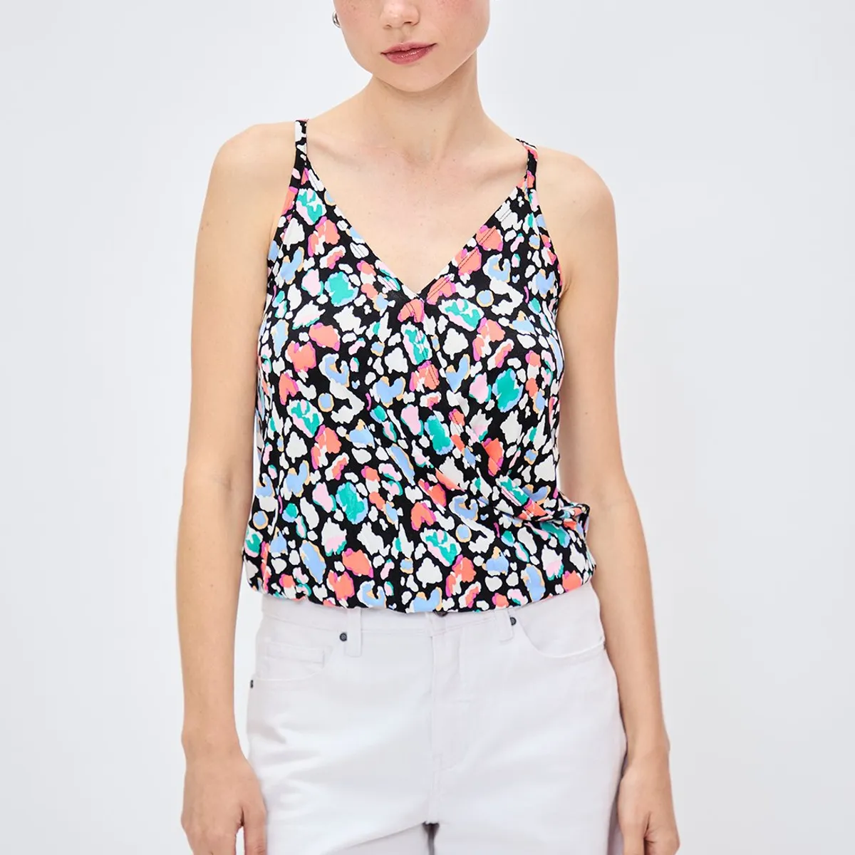 IO - Polera Sin Mangas Negro Mujer Io