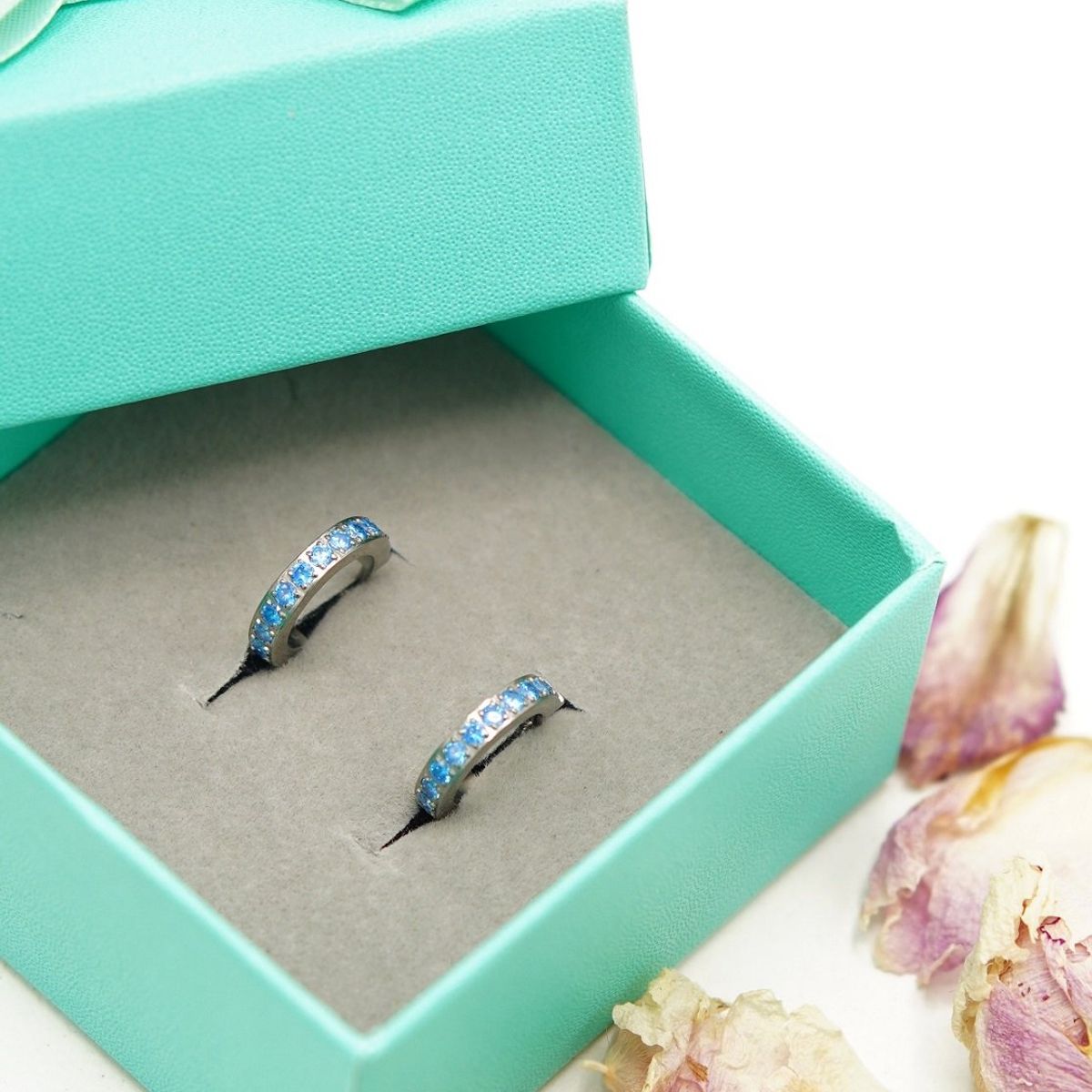 ELBAULDEJUMA - Aros zirconias azules 10mm Titanio Astm F136