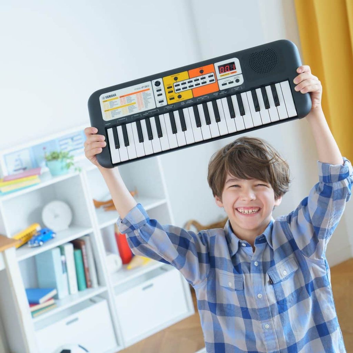 YAMAHA - Teclado 37 Teclas Yamaha PSSF30