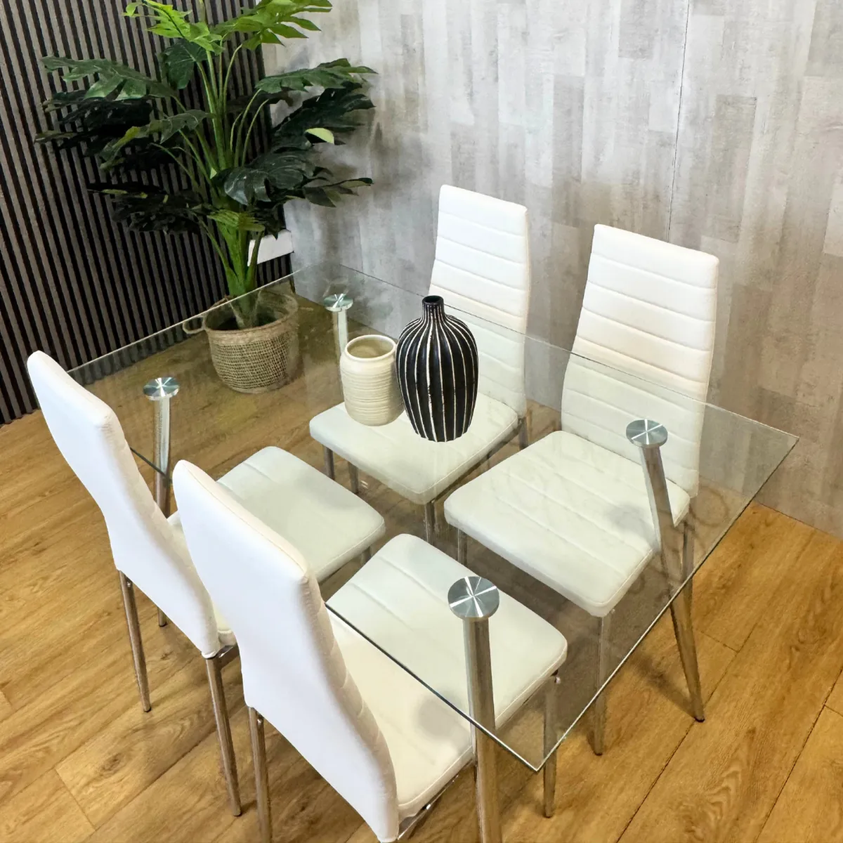 PANDALINO - Comedor Mesa Rectangular Vitreo 130x80 + 4 Silla Dining Blanca