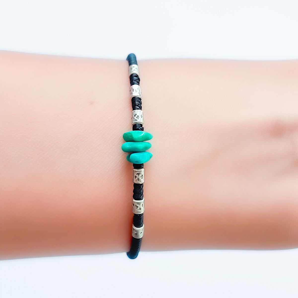 COGGIOLA - Pulsera Turquesa Cordón Negro Mostacilla Plata Fina 925