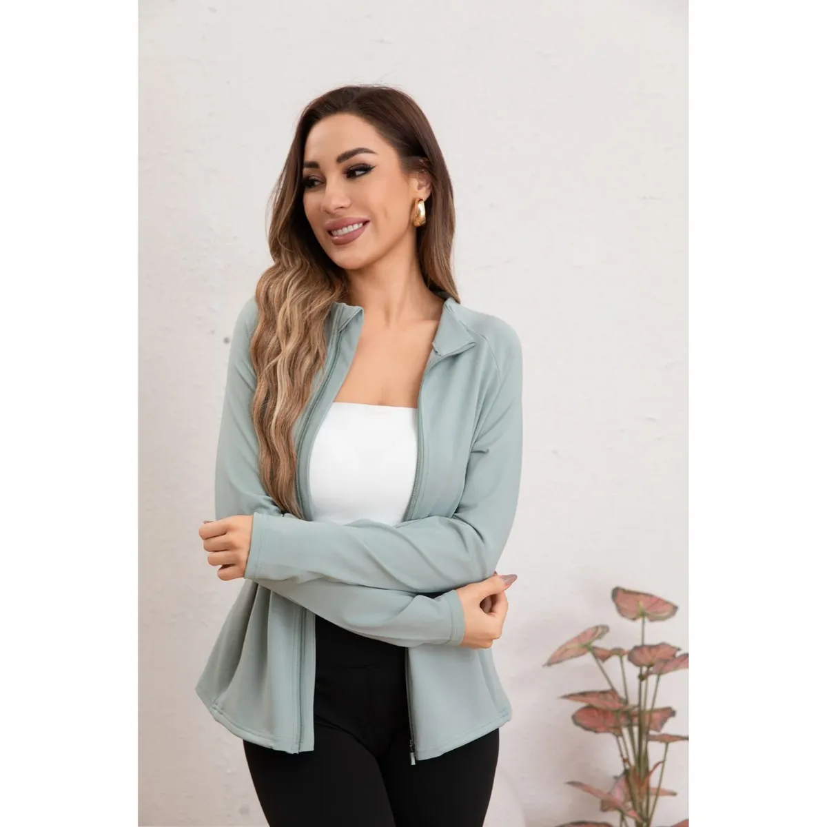 LIKE SHOP - Poleron Deportivo Mujer Elasticado Corte Entallado Cierre 017