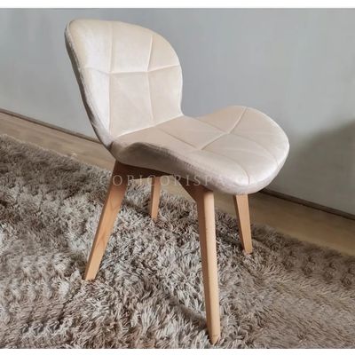 Imagen 2 del producto Comedor Warwick 120cm + 6 Sillas Mariposa Velvet