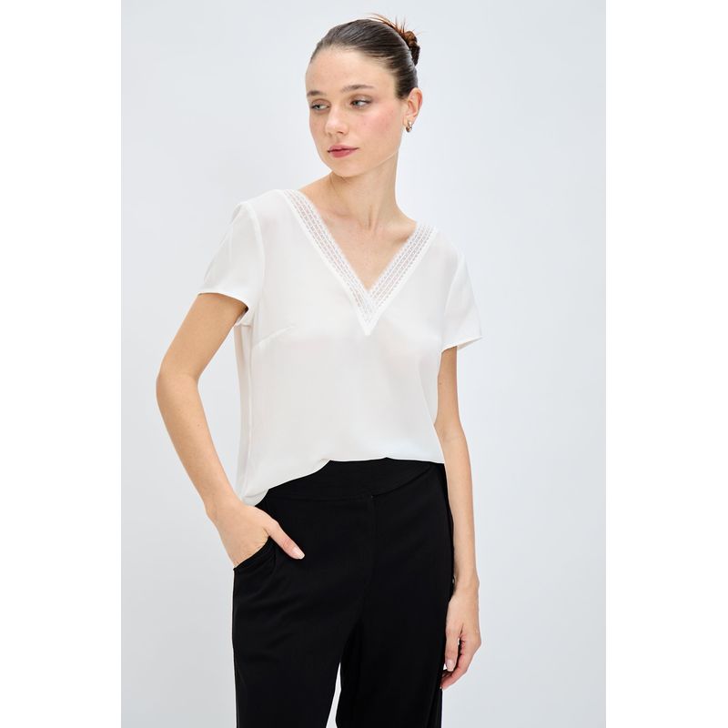 IO - Blusa Lisa