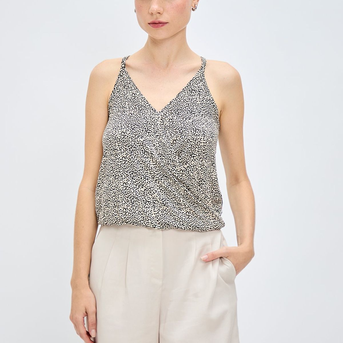 IO - Polera Sin Mangas Beige Mujer Io