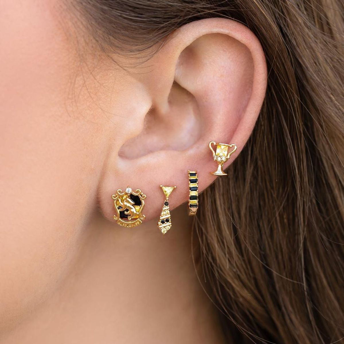 GENERICO - Set Aros pendientes Casa Hufflepuff - Negro