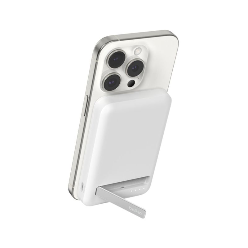 BELKIN - Batería 5.000 mAh BoostCharge Pro carga magnetica 15W Blanco