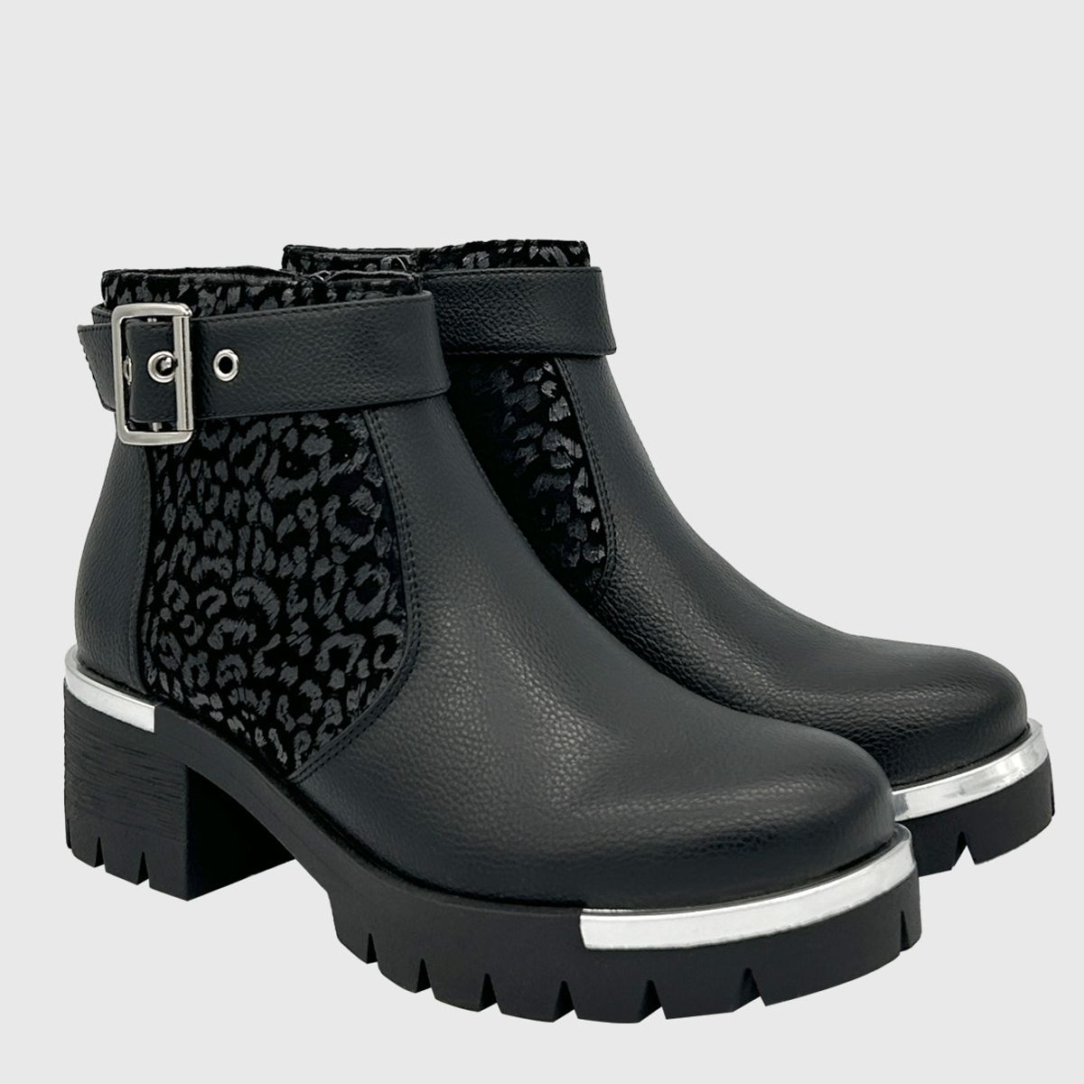 DINASTELLA - Botin punta redonda, con taco medio, cierre y correa con