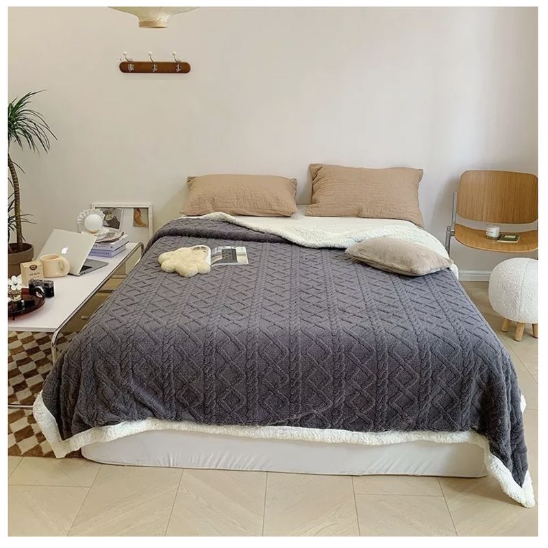HOMER DESIGN - Frazada Manta Sherpa Polar Termica 1.5 Plaza 150*200cm Hmmt24