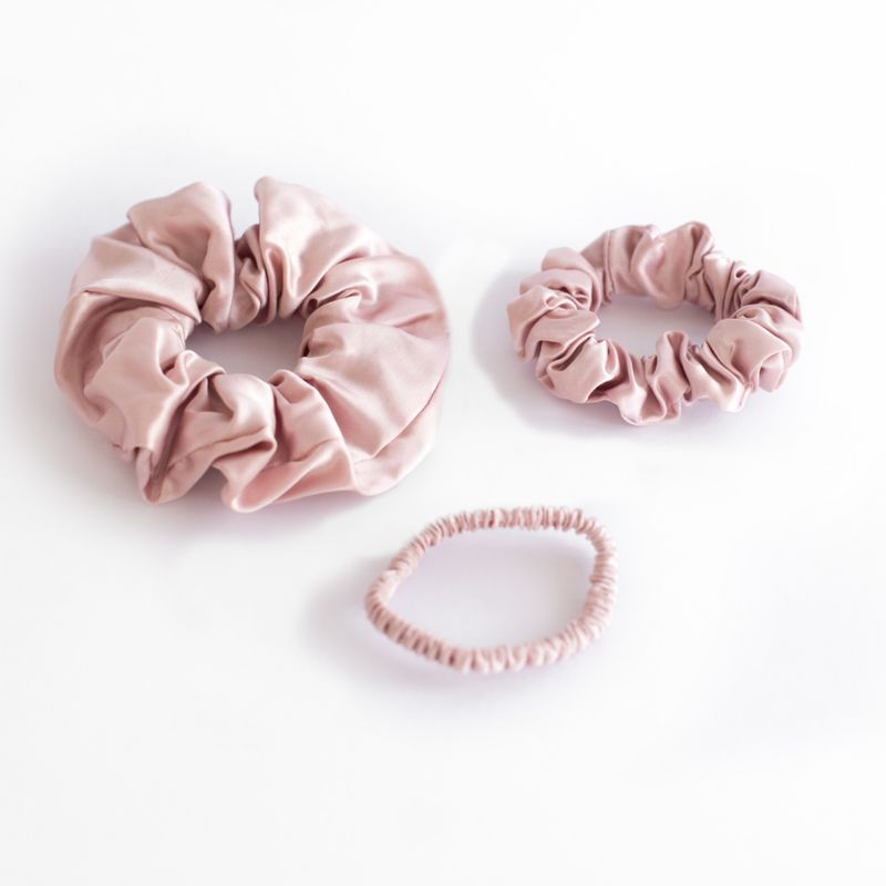MARINA COLORINA - Set 3 Scrunchies Collet Rosado de Seda Marina Colorina 22 momme