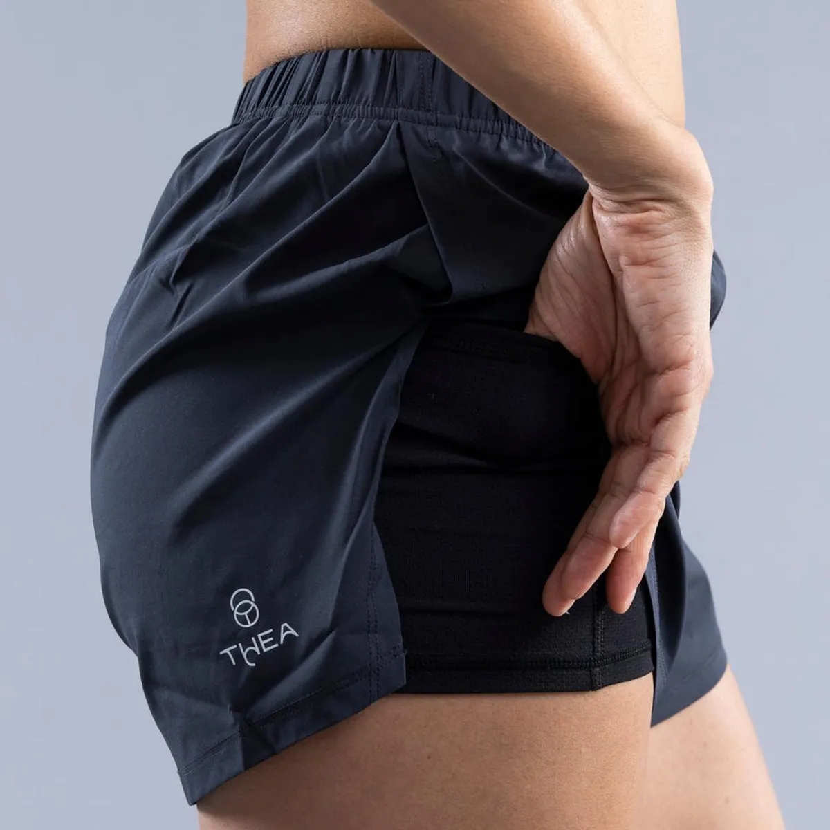 THEA - Short Corto Ultra Light Tara Charcoal