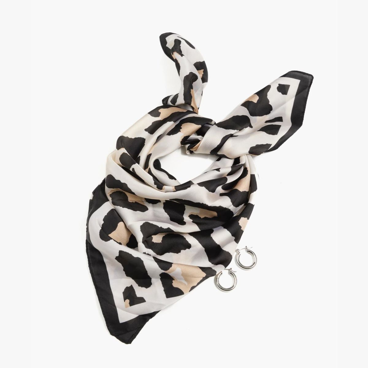 LOUNGE - Set Pañuelo Y Aros Animal Print Clásico