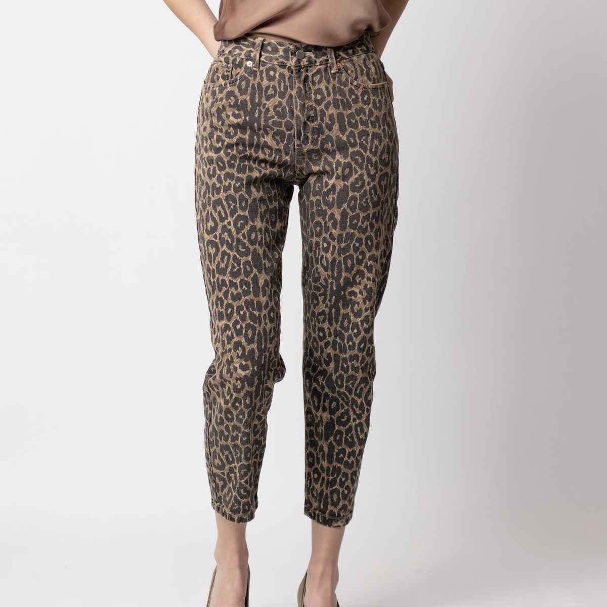 MOMCHIC - Jeans Mom Estampado Animal Print