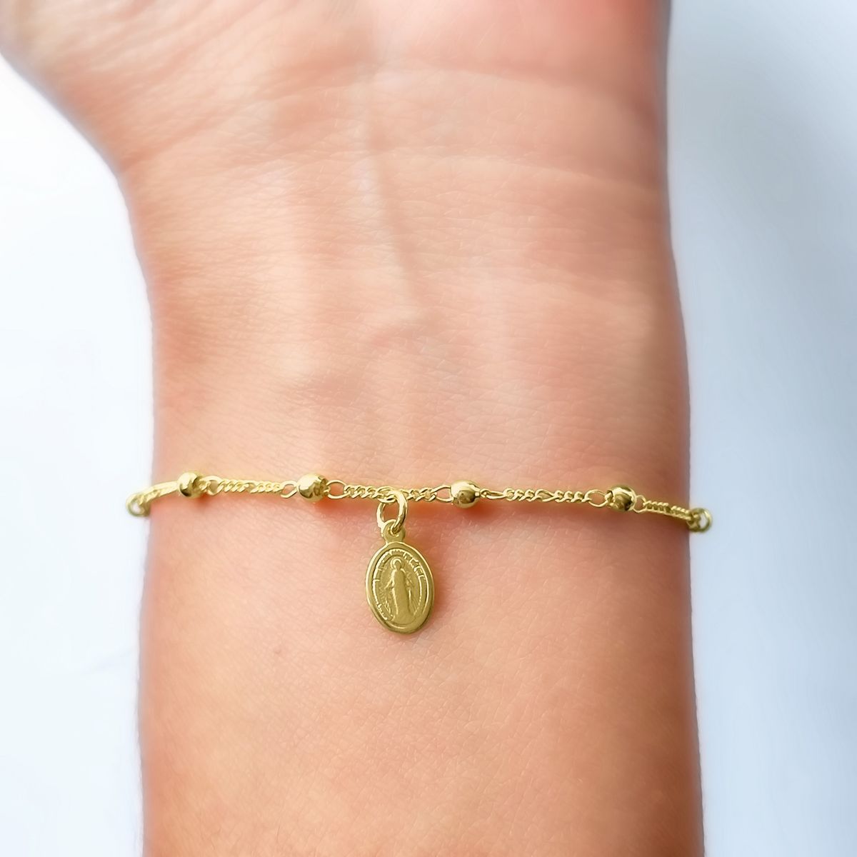 COGGIOLA - Pulsera Denario Virgen De Los Rayos Enchapado Oro 18K