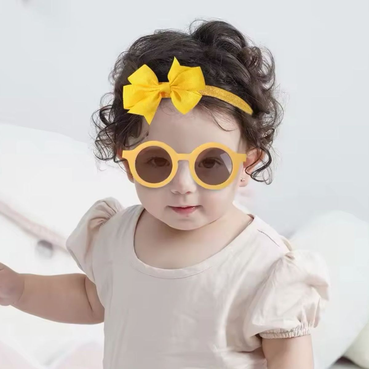 GENERICO - Lentes De Sol Para Niña Más Lazo 0 A 3 Años