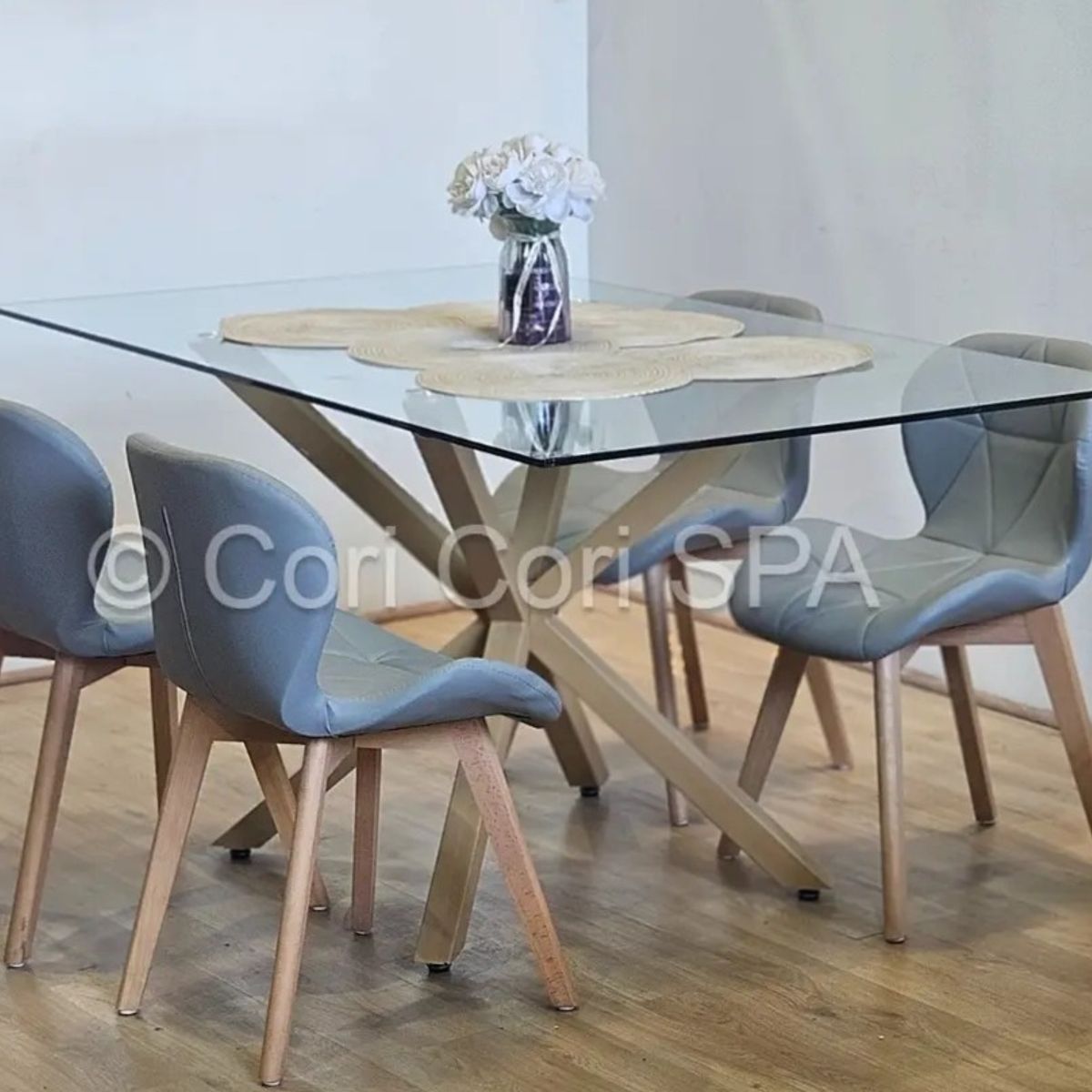 CORI CORI - Comedor Madrid 140x80cms + 4 Sillas Mariposa Ecocuero Wood Gris