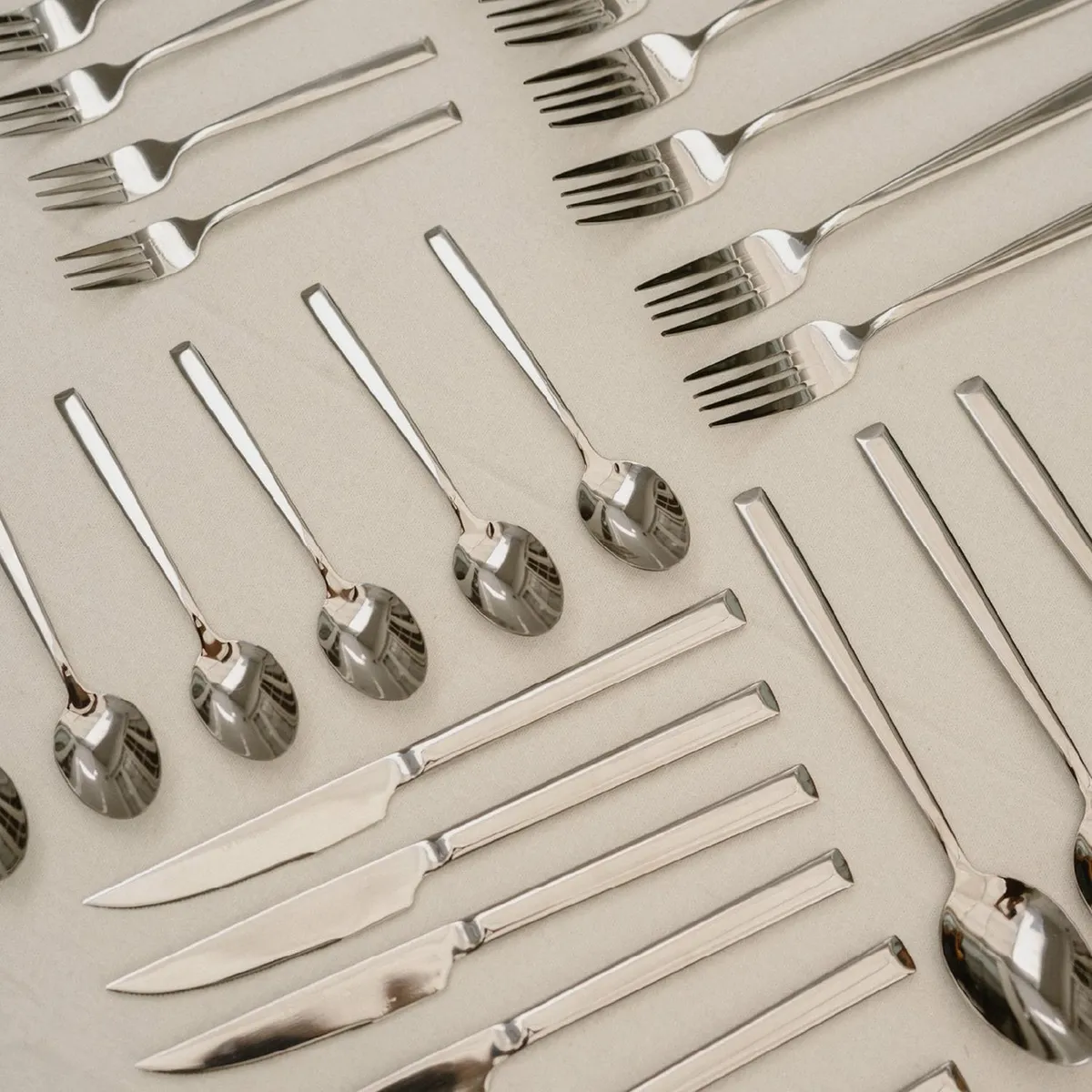 SIMPLIT - Set de Cuchillería 30 pcs Cubiertos Acero Inoxidable Sicilia