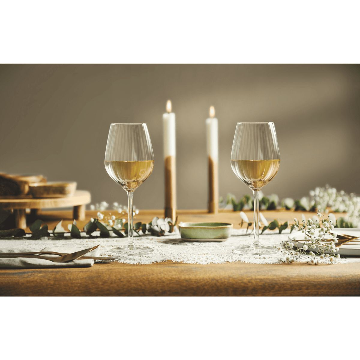 ROYAL LEERDAM - SET 4 COPAS VINO BLANCO PLISSE 380 ML