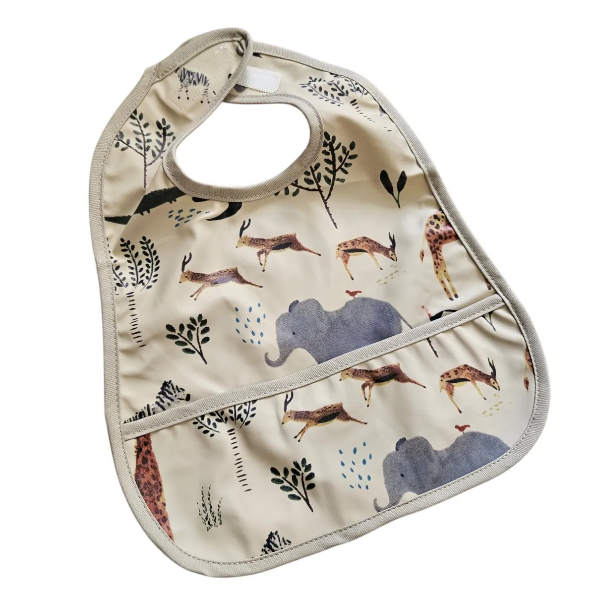 GENERICO - Baberos impermeables JUNGLA