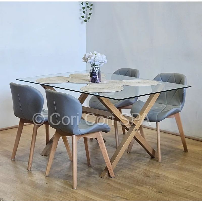 CORI CORI - Comedor Medlock 130x80cms + 4 Sillas Mariposa Ecocuero Wood Gris…