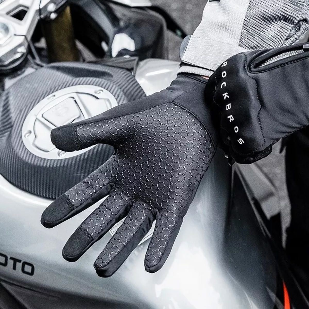 ROCKBROS - Guantes Térmicos Protección Nudillos Bicicleta Moto Touch