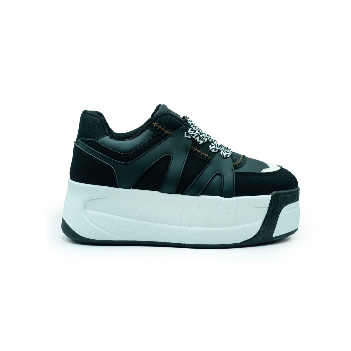 APOSTOL - Zapatillas Negras Con Plataforma Y Trenzas Gruesas Bratz