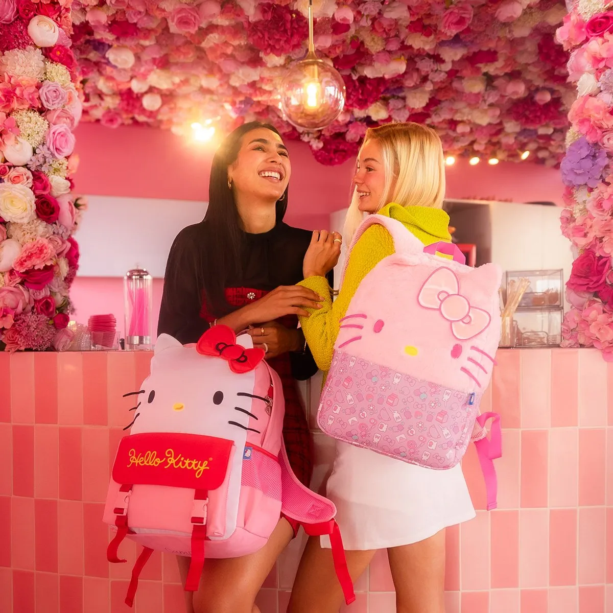 HELLO KITTY - Mochila Hello Kitty Rosa Causal Carita Kawaii