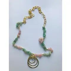 FRAUEN - Collar Cuarzo Rosa y Verde Baño Oro
