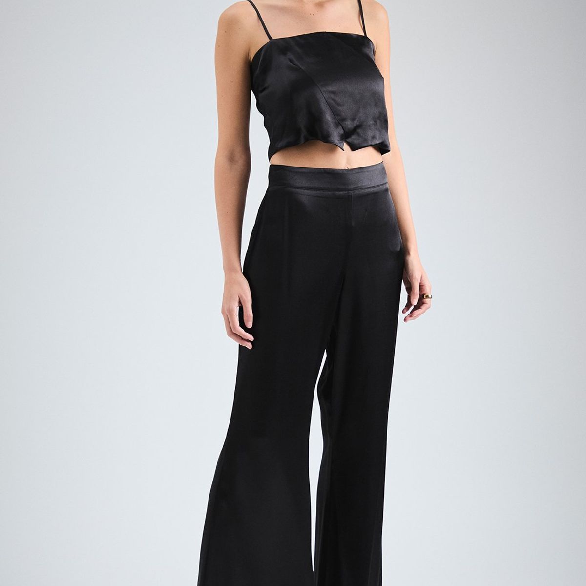 IO - Pantalon Negro Mujer Io