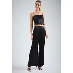 IO - Pantalon Negro Mujer