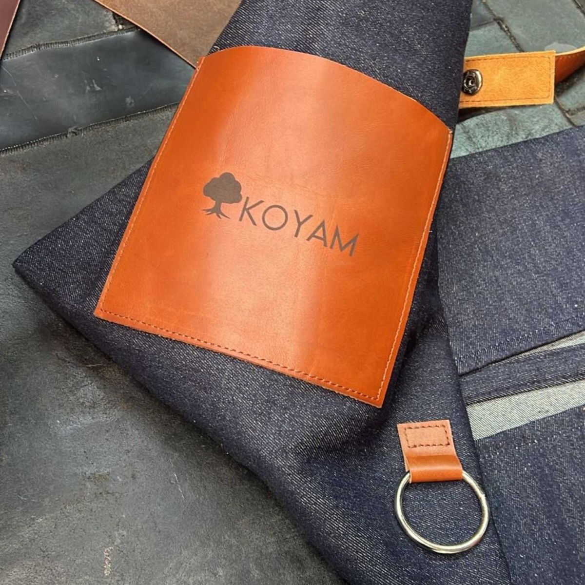 KOYAM - Pechera Parrilla Algodón Encerado y Cuero miel - Gris - Talla única