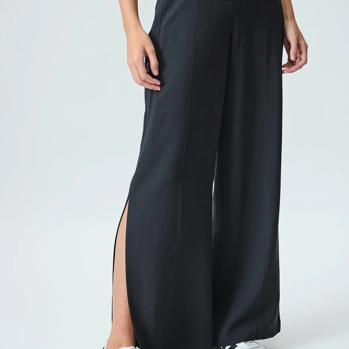 IO - Pantalon Negro Mujer Io