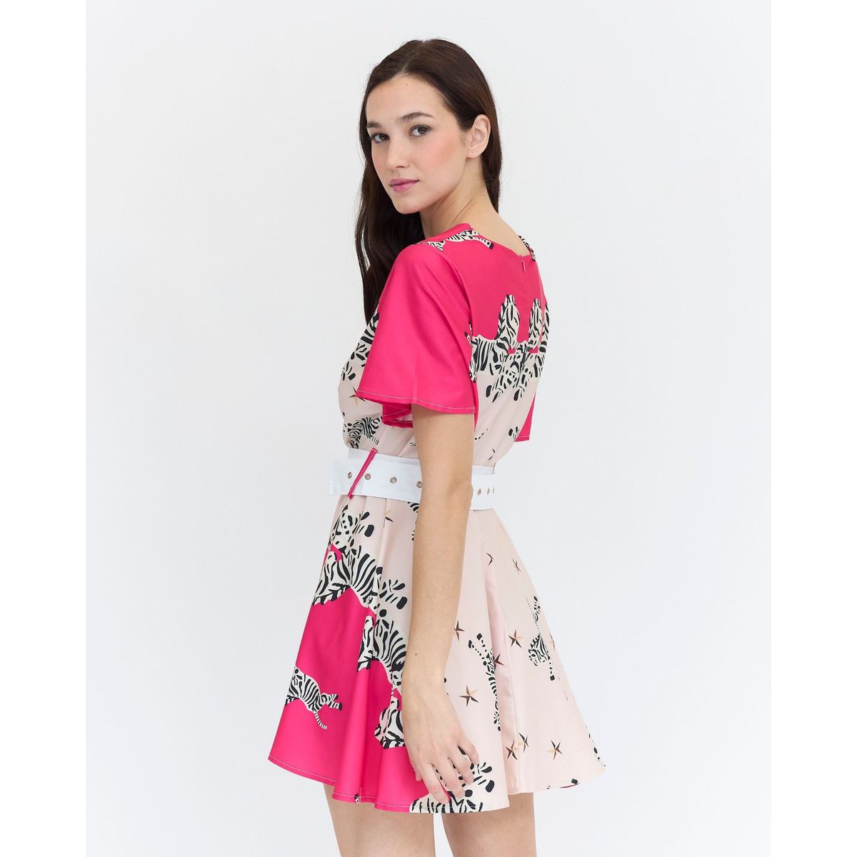 GUINDA - Vestido corto estampado Cebra Jacinta Guinda