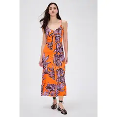 IO - Vestido Fantasia Largo