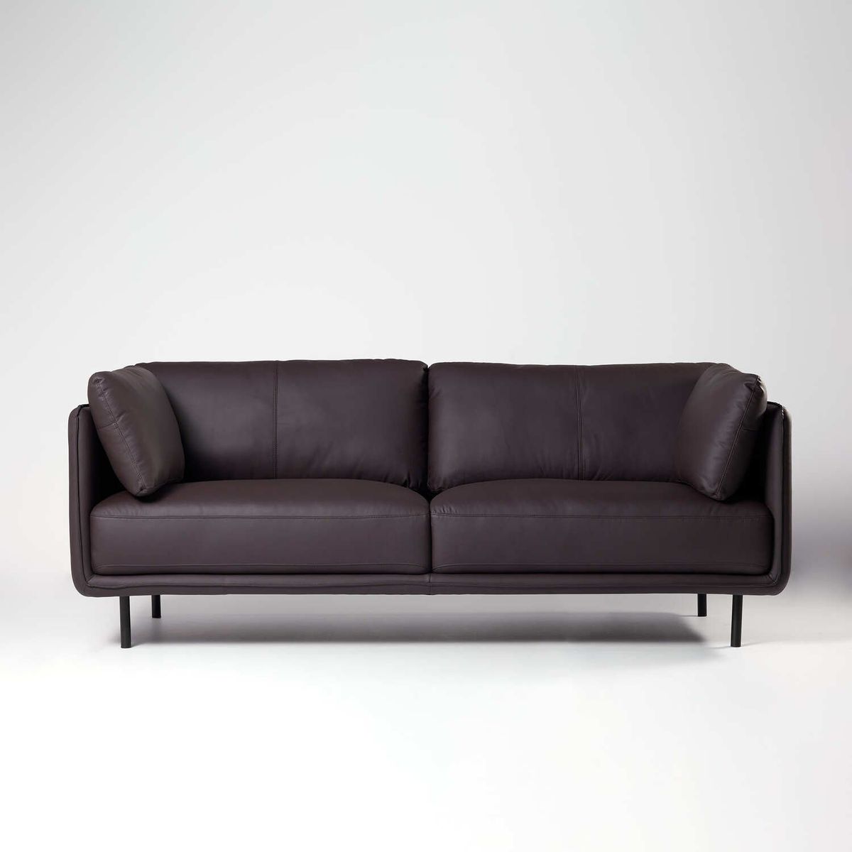 BOKAN - Sofá 3 cuerpos Santino Chocolate