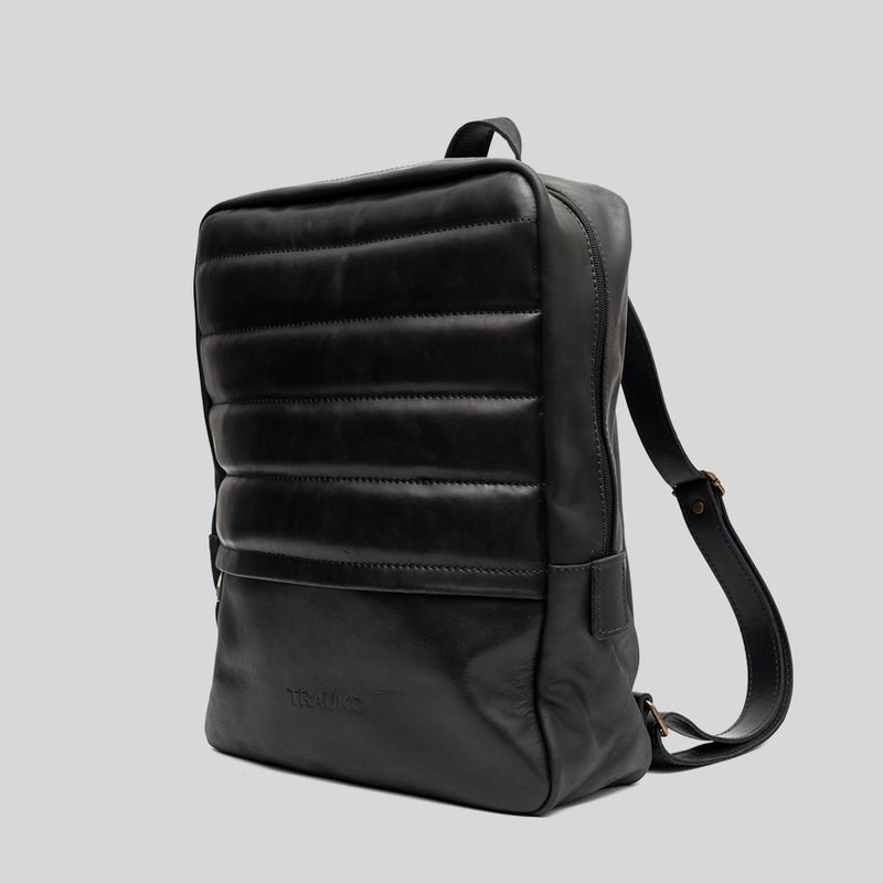 TRAUKO - Mochila Unisex Cuero Negro Trauko Alaska