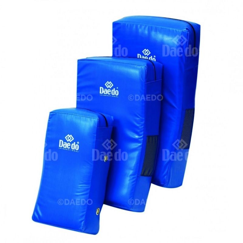 DAEDO - ESCUDO DAEDO ALTO IMPACTO PEQUEÑO AZUL 45X20X15 CMS.