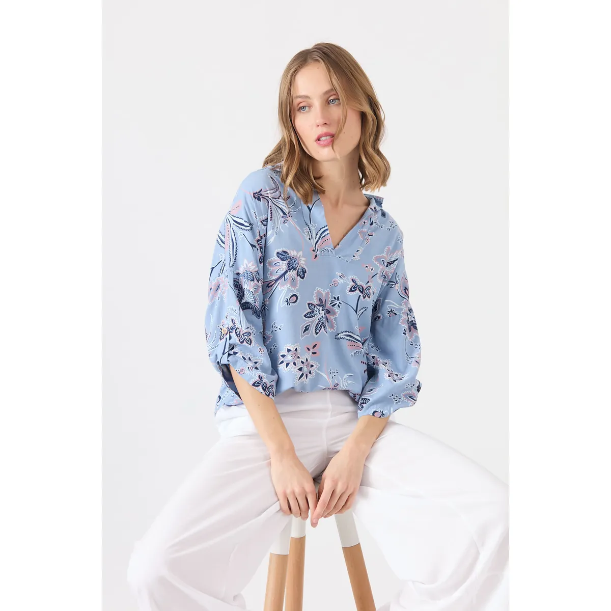 PRIVILEGE - Blusa denim estampada 1205