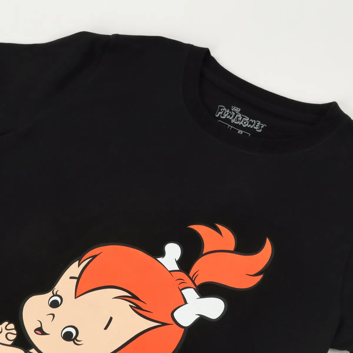 HANNA BARBERA - Polera Manga Corta Mujer Pebbles Negro Hanna Barbera