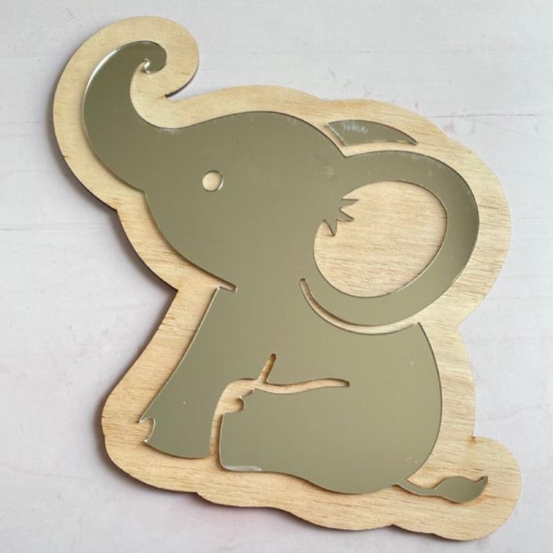 GENERICO - Espejo acrílico elefante