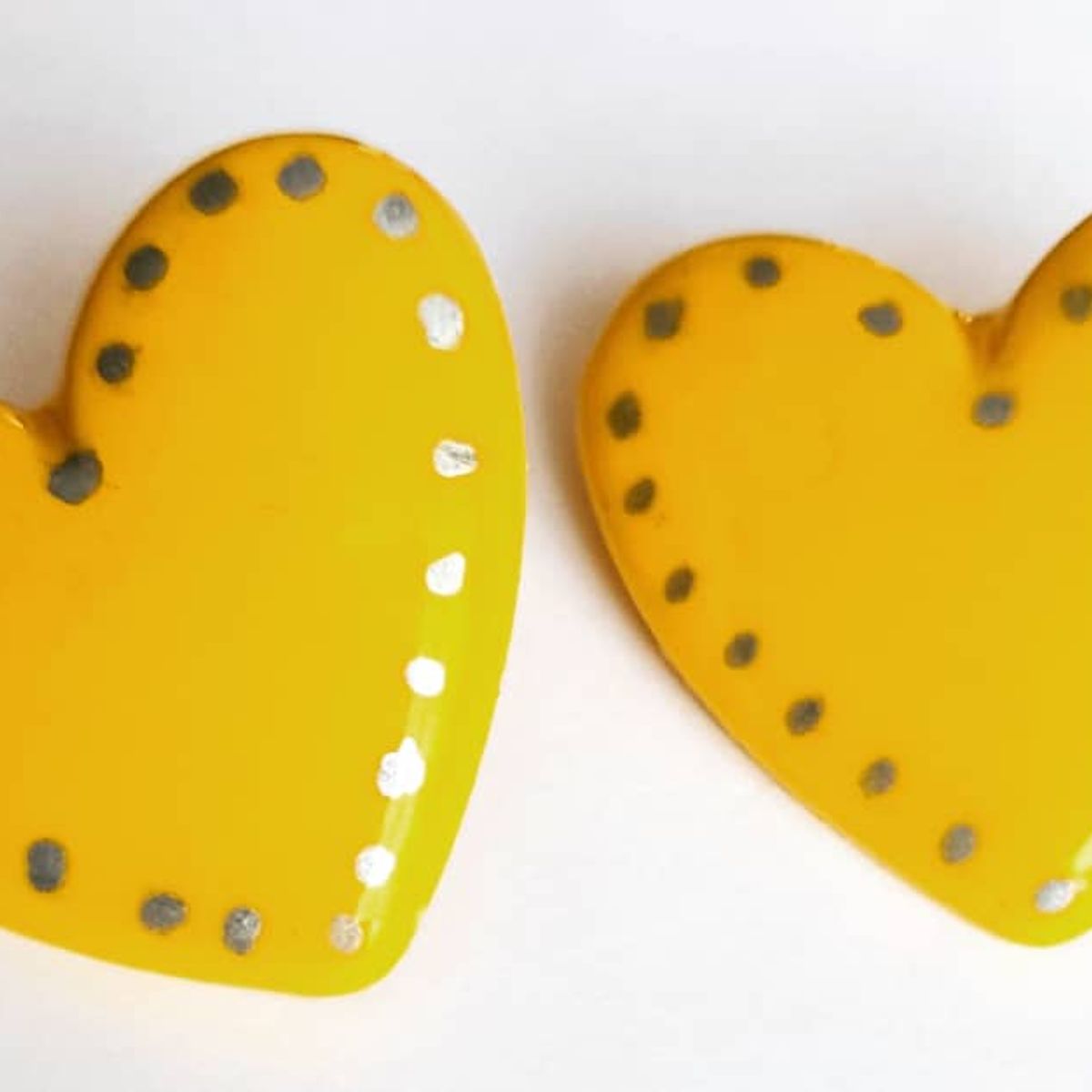 CATHALIFAUDJOYAS - aros corazon resina CathalifaudJoyas